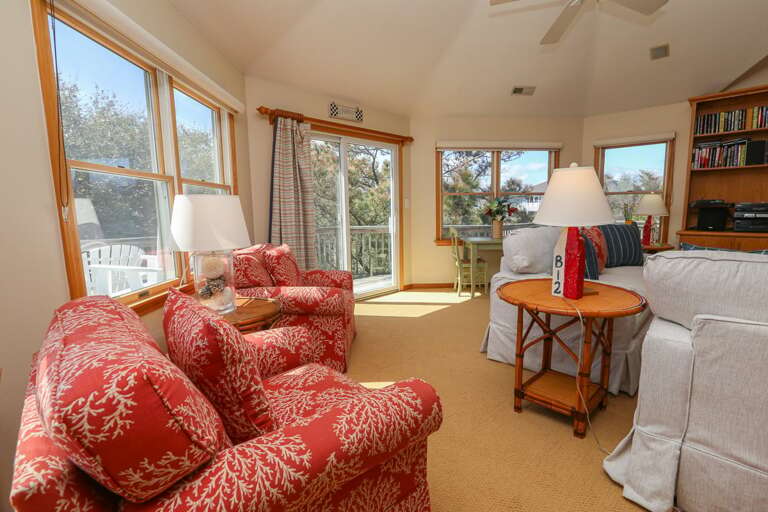 Extra Seating in Living Room 2023