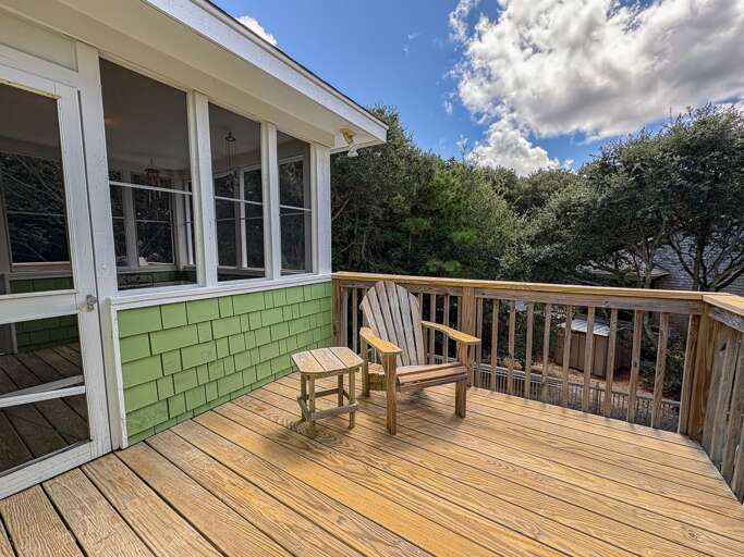 Sun Deck Off Screened Porch 2025 - Level 3