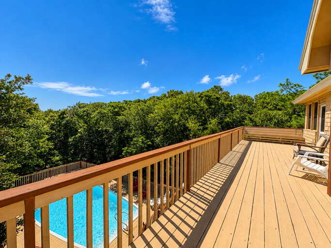 Sundeck 2026