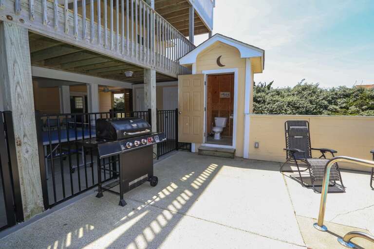 Grill & Pool side Bathroom 2022