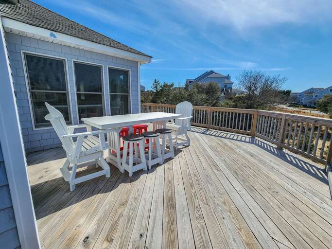 Sundeck 2023