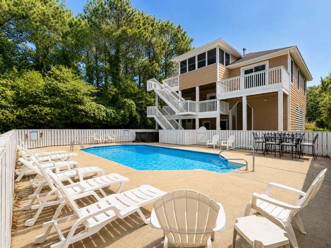 Private Pool 2026