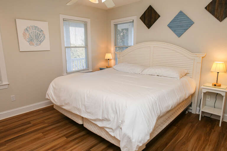 Bedroom 5 2025; King with private bath - Level 2