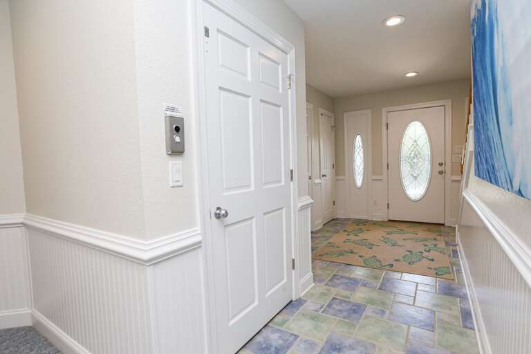 Entrance & Elevator 2024 - Level 2