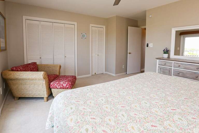 Bedroom 1 2024; King with deck access - Level 2