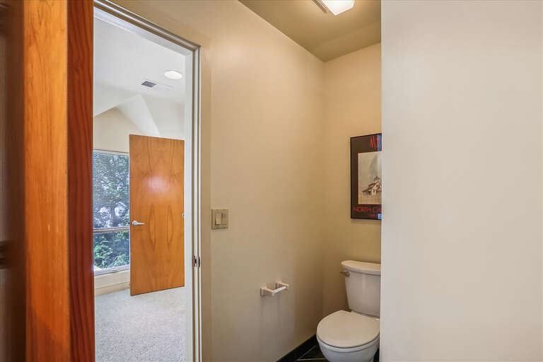 Bathroom 2024; Double sink, jacuzzi tub and separate walk in shower - Private to bedroom 1