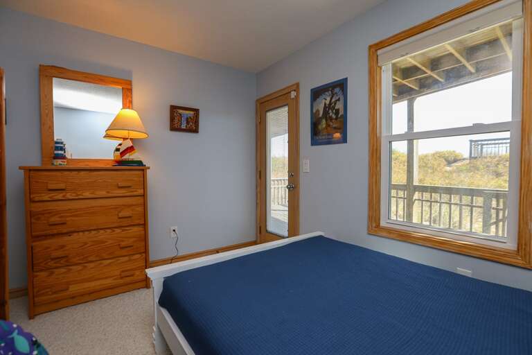 Bedroom 4 2025 - 1 Queen and 1