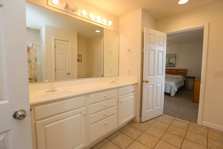 Bathroom 3 2025 - Private to bedroom 2