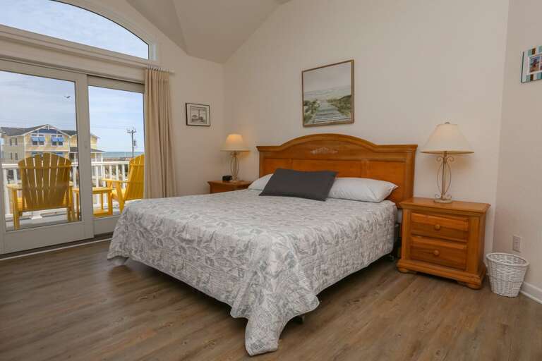 Bedroom 1 2025 - King with private deck and bathroom - level 3