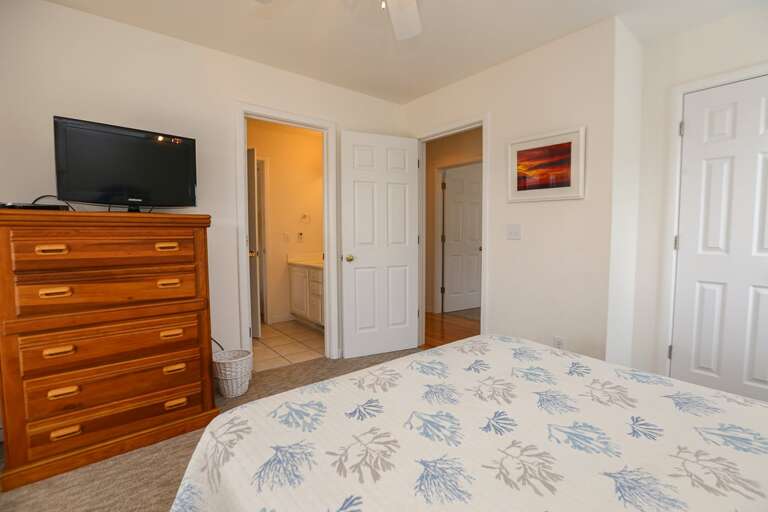 Bedroom 5 2025; Queen - Level 2
