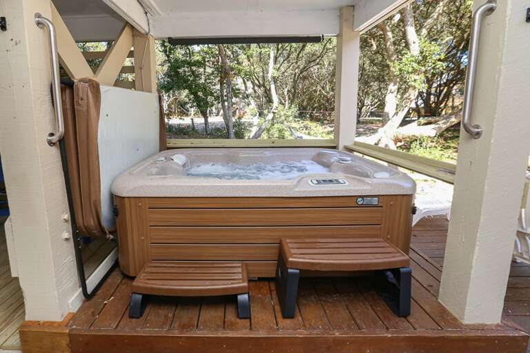 Private Hot Tub 2024