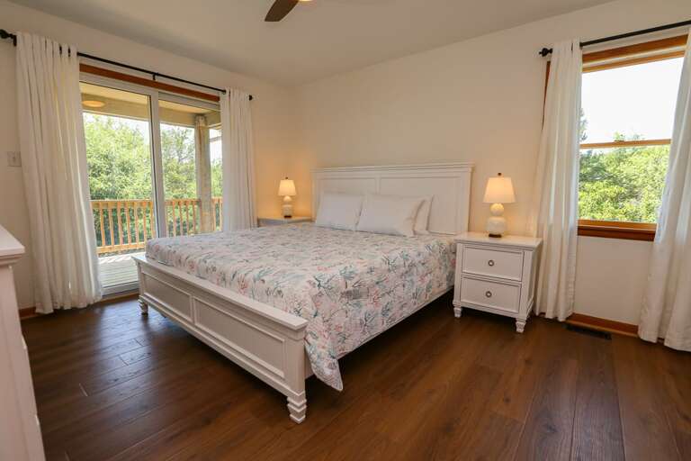 Bedroom 1 2025 - King - Level 3