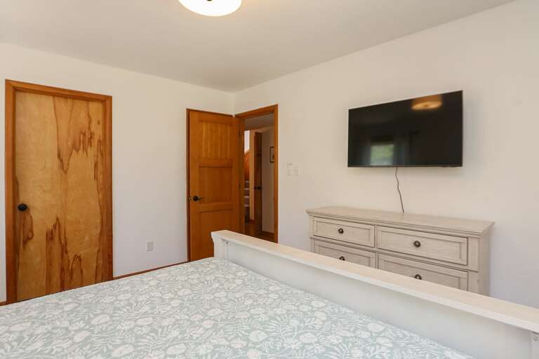 Bedroom 3 2025 - King with access to covered deck - Level 2