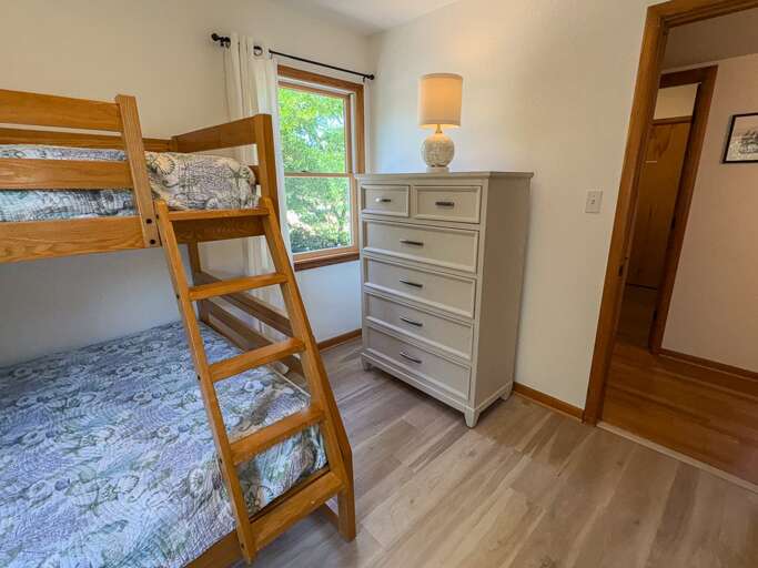 Bedroom 4 2025 - Pyramid bunk - Level 2