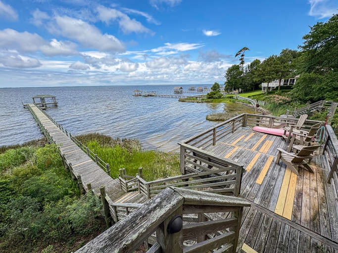 Private Soundfront Deck 2025