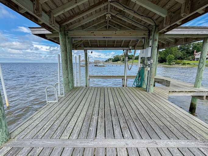 Private Soundfront Dock 2025