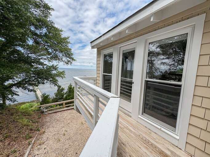 Sundeck 2025 - Off Bedroom 1