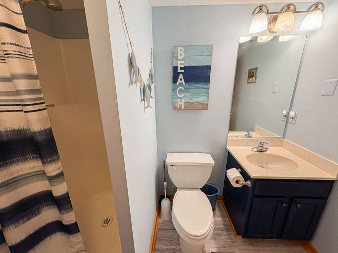 Bathroom 6 2025 - Shared with Bedroom 6 and Recreation Room - Level 1