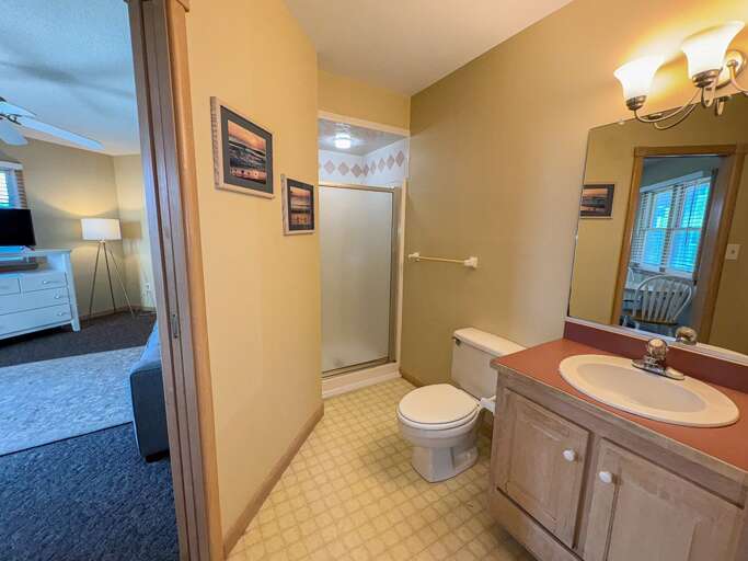 Bathroom 4 2025 - Shared Bedroom 3 and Den - Level 2