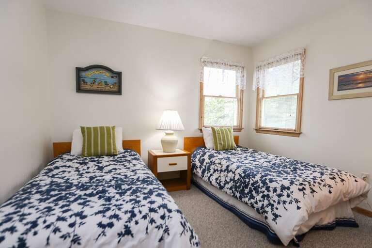 Bedroom 2 2025 - Twins - Level 2