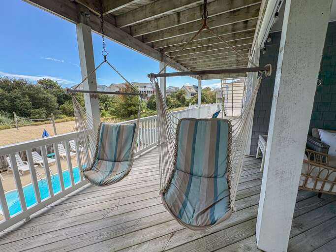 Covered Deck - Level 2