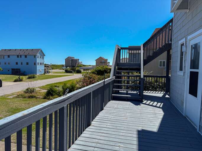Sundeck 2026