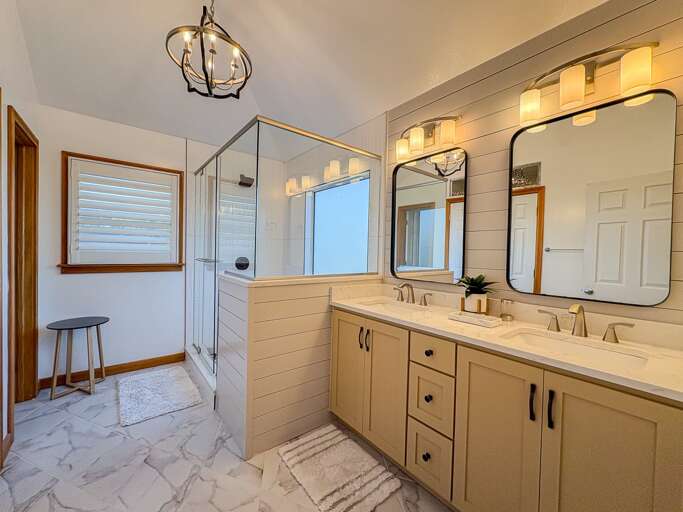 Bathroom 2 2025 - Private to Bedroom 1