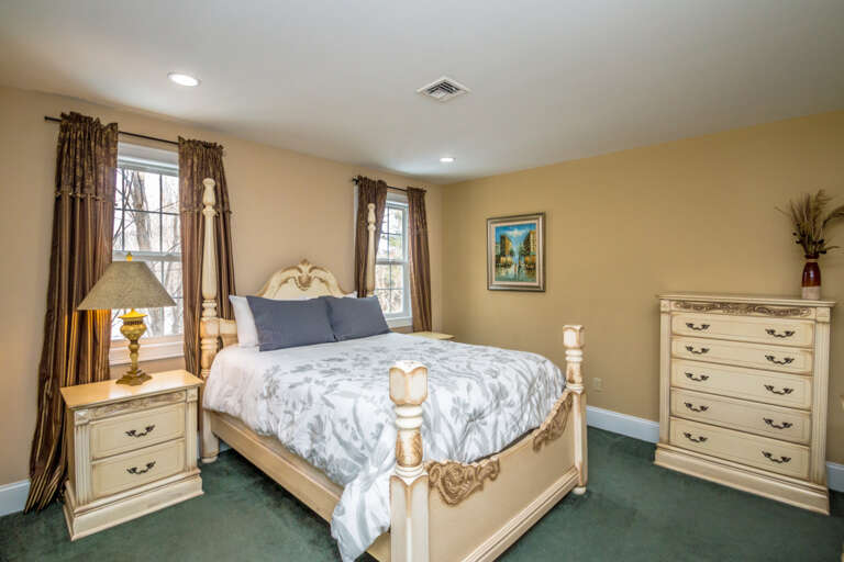 80-1-Locust Lane bedroom 3 (2).jpg 80-1-Locust Lane bedroom 3 (2).jpg