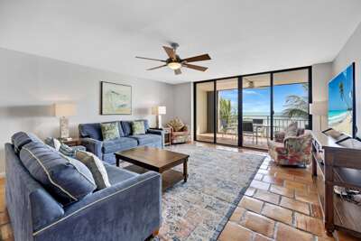 Beach Club Oasis #304