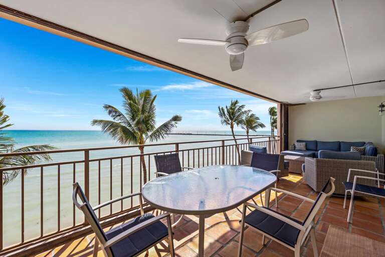 Private Balcony with seating