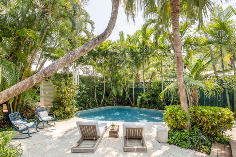 22 Havana Lane Heated Pool (in winter) 22 Havana Lane Heated Pool (in winter)