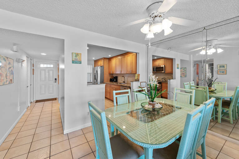 04-Sea Orchid Dining area 04-Sea Orchid Dining area