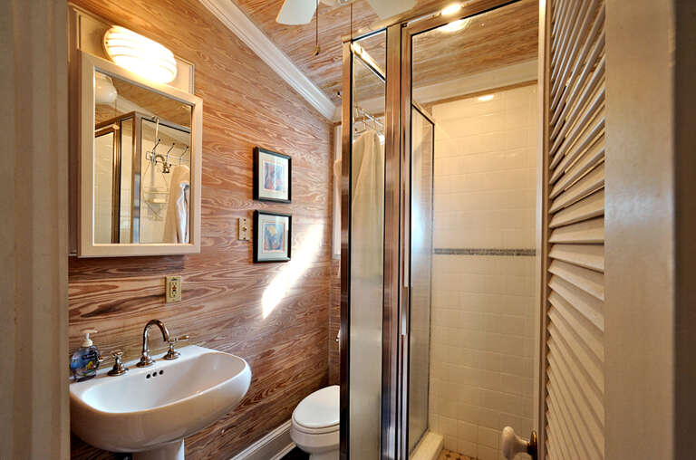 Main Bath Ensuite Louisa House Key West