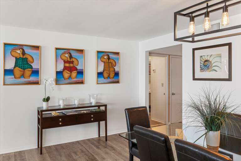 Dining Area/Entry way