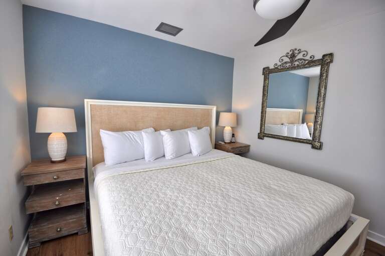 2nd Bedroom Queen Duval Square Penthouse