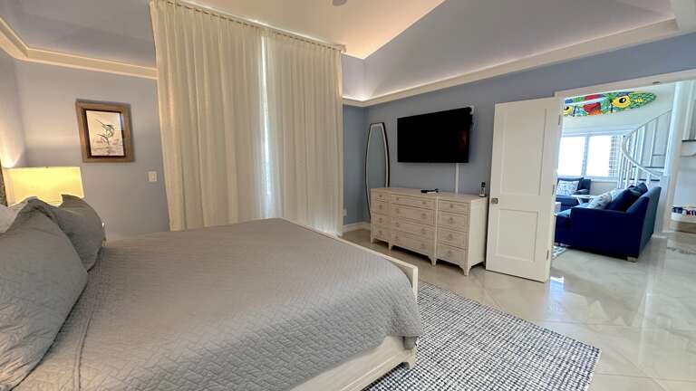 Key West Beach Club Paradise Penthouse #401 Primary Bedroom with Blackout Drapes