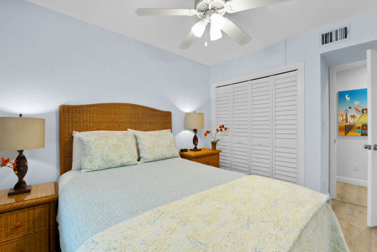 Tiki Beach Too Back bedroom Tiki Beach Too Back bedroom