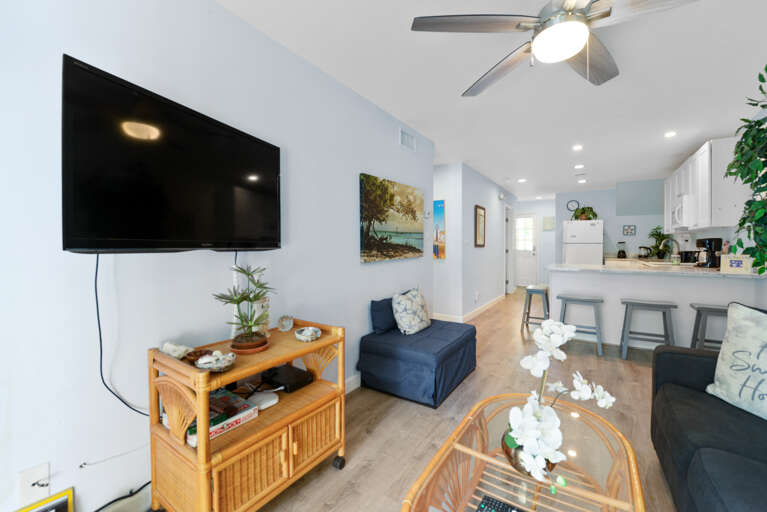 Tiki Beach Too Living Area Tiki Beach Too Living Area