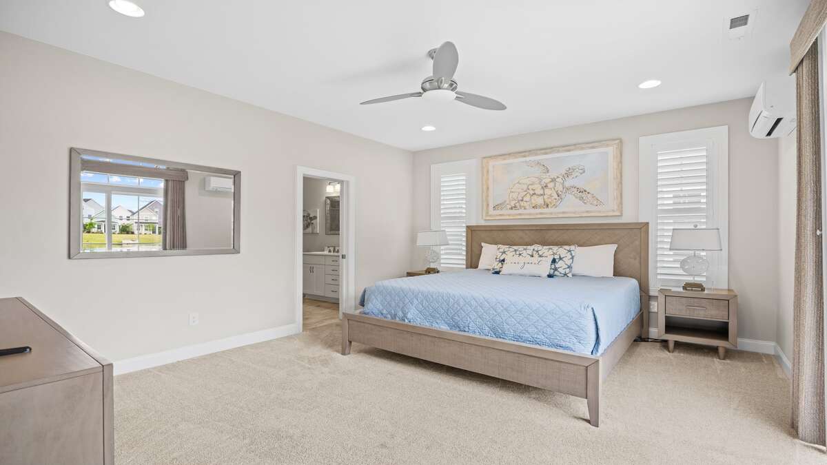 Master Bedroom Master Bedroom