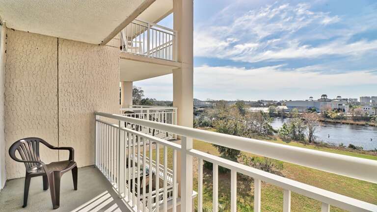 Master Bedroom Lanai