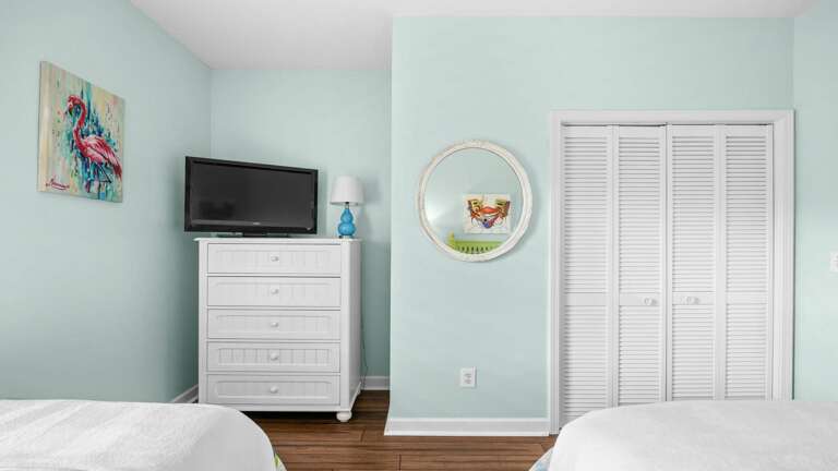 Twin Bedroom