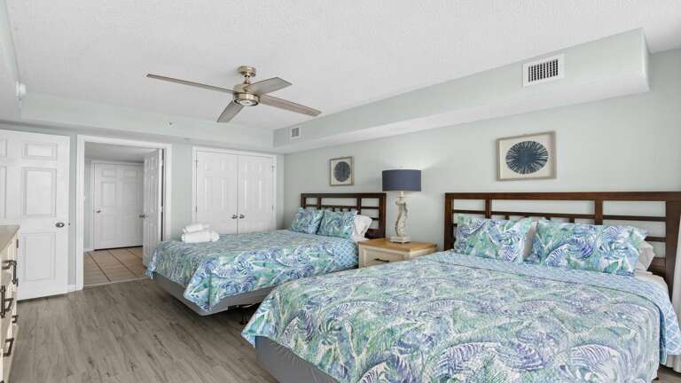 2nd Bedroom - Two Double Beds