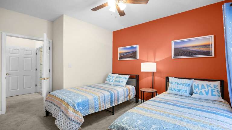 Twin Bedroom
