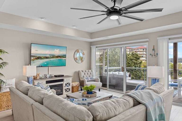 Palisades 354W Luxurious 4 Bedroom Condo Rental in Lake Ozark, MO for