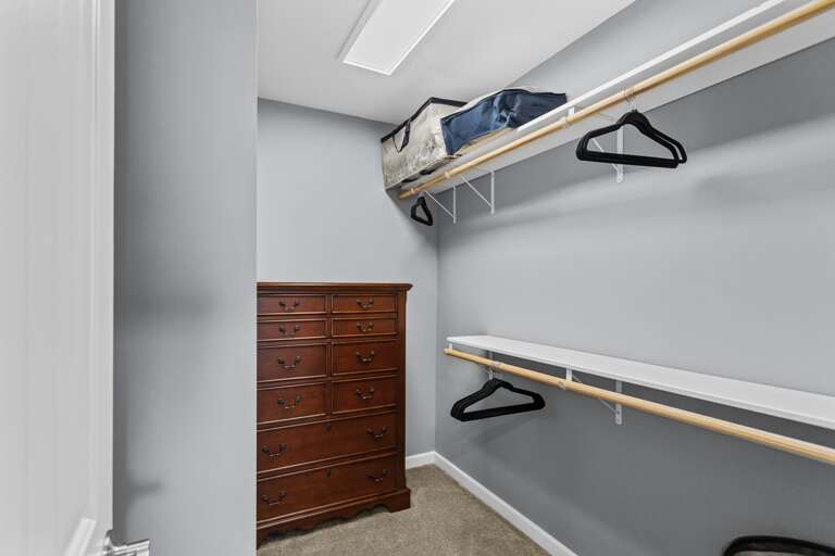 Bedroom/Bathroom 2 Closet