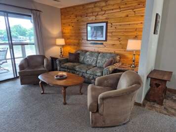 Lone Oak Point 19
