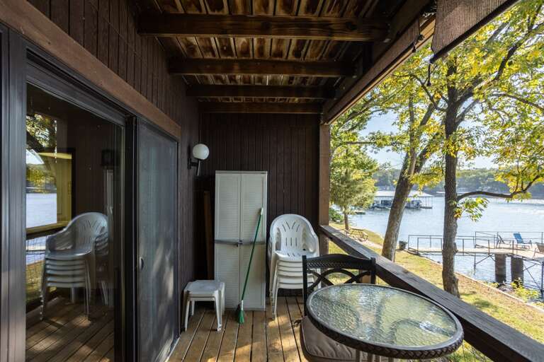 Deck View 3 Deck View 3