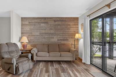 Lone Oak Point 26