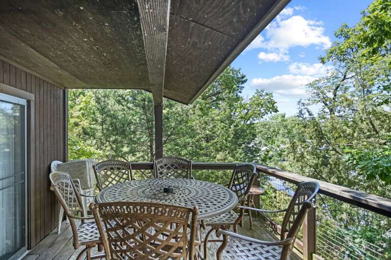 Deck View 2 Deck View 2