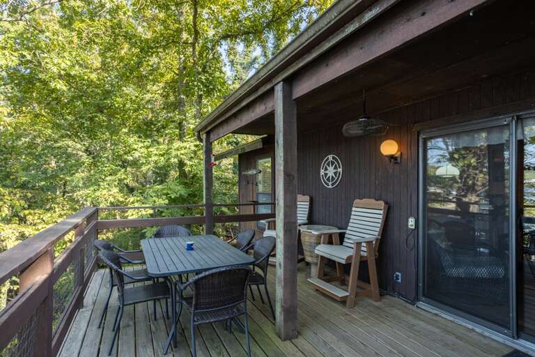 Deck View 3 Deck View 3